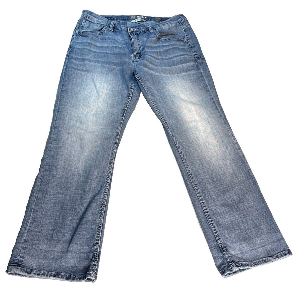 BKE Buckle Mens Derek Bootleg Denim Jeans Size 36 S Light Wash